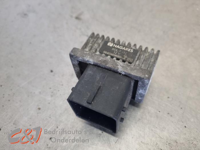Gebruikte Computer Airco Volkswagen Crafter 2.5 TDI 30/32/35/46/50 Prijs € 10,50 Margeregeling aangeboden door C&J Bedrijfsauto's & Onderdelen