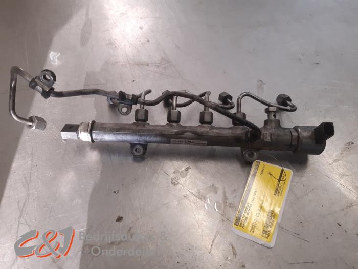 Gebruikte Injector brug Mercedes Sprinter 3,5t (906.63) 314 CDI 16V Prijs € 42,00 Margeregeling aangeboden door C&J Bedrijfsauto's & Onderdelen