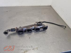 Gebruikte Uitlaatspruitstuk Mercedes Vito (447.6) 2.2 114 CDI 16V Prijs € 78,75 Margeregeling aangeboden door C&J Bedrijfsauto's & Onderdelen