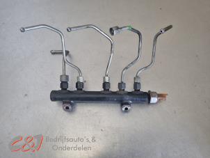 Gebruikte Brandstofverdeler Ford Transit Connect (PJ2) 1.5 TDCi Prijs € 78,75 Margeregeling aangeboden door C&J Bedrijfsauto's & Onderdelen