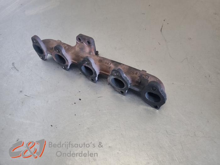 Gebruikte Uitlaatspruitstuk Ford Transit Connect (PJ2) 1.5 TDCi Prijs € 26,25 Margeregeling aangeboden door C&J Bedrijfsauto's & Onderdelen