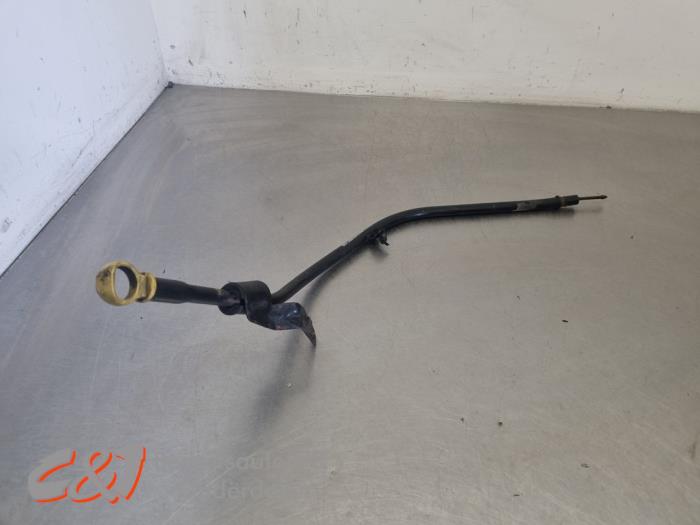 Olie Peilstok van een Peugeot Boxer (U9) 2.2 HDi 110 Euro 5 2015