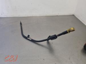 Gebruikte Olie Peilstok Peugeot Boxer (U9) 2.2 HDi 110 Euro 5 Prijs € 26,25 Margeregeling aangeboden door C&J Bedrijfsauto's & Onderdelen