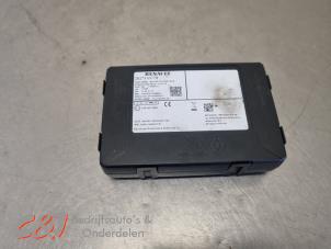 Gebruikte Module Telefoon Opel Vivaro 1.6 CDTI 95 Euro 6 Prijs € 105,00 Margeregeling aangeboden door C&J Bedrijfsauto's & Onderdelen