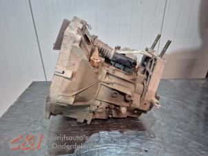 Gebruikte Versnellingsbak Citroen Nemo (AA) 1.3 HDi 75 Prijs € 315,00 Margeregeling aangeboden door C&J Bedrijfsauto's & Onderdelen