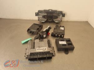 Gebruikte Kontaktslot + computer Opel Vivaro 1.6 CDTi BiTurbo 125 Prijs € 857,59 Inclusief btw aangeboden door C&J Bedrijfsauto's & Onderdelen