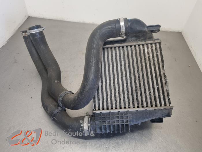 Gebruikte Intercooler Citroen Berlingo 1.5 BlueHDi 75 Prijs € 47,25 Margeregeling aangeboden door C&J Bedrijfsauto's & Onderdelen
