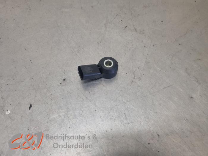 Gebruikte Klopsensor Volkswagen Transporter T6 2.0 TDI 150 Prijs € 10,50 Margeregeling aangeboden door C&J Bedrijfsauto's & Onderdelen