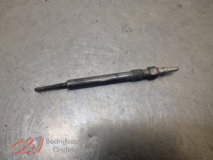 Gebruikte Gloeikaars Volkswagen Transporter T6 2.0 TDI 150 Prijs € 5,25 Margeregeling aangeboden door C&J Bedrijfsauto's & Onderdelen