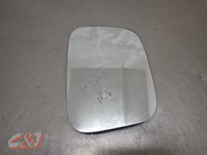Gebruikte Spiegelglas rechts Volkswagen Caddy III (2KA,2KH,2CA,2CH) 1.2 TSI Prijs € 21,00 Margeregeling aangeboden door C&J Bedrijfsauto's & Onderdelen