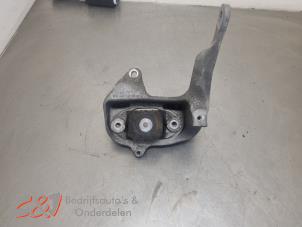 Gebruikte Motorsteun Mercedes Vito (447.6) 1.6 111 CDI 16V Prijs € 31,50 Margeregeling aangeboden door C&J Bedrijfsauto's & Onderdelen