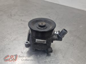 Gebruikte Pomp Servo Iveco New Daily VI 33S12, 35C12, 35S12 Prijs € 131,25 Margeregeling aangeboden door C&J Bedrijfsauto's & Onderdelen