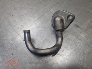 Gebruikte Waterslang aansluiting Iveco New Daily VI 33S12, 35C12, 35S12 Prijs € 15,75 Margeregeling aangeboden door C&J Bedrijfsauto's & Onderdelen