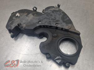 Gebruikte Distributiedeksel Iveco New Daily VI 33S12, 35C12, 35S12 Prijs € 68,25 Margeregeling aangeboden door C&J Bedrijfsauto's & Onderdelen