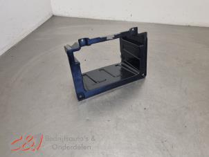 Gebruikte Dashboard deel Mercedes Vito Tourer (447.7) 2.0 114 CDI 16V Prijs € 21,00 Margeregeling aangeboden door C&J Bedrijfsauto's & Onderdelen