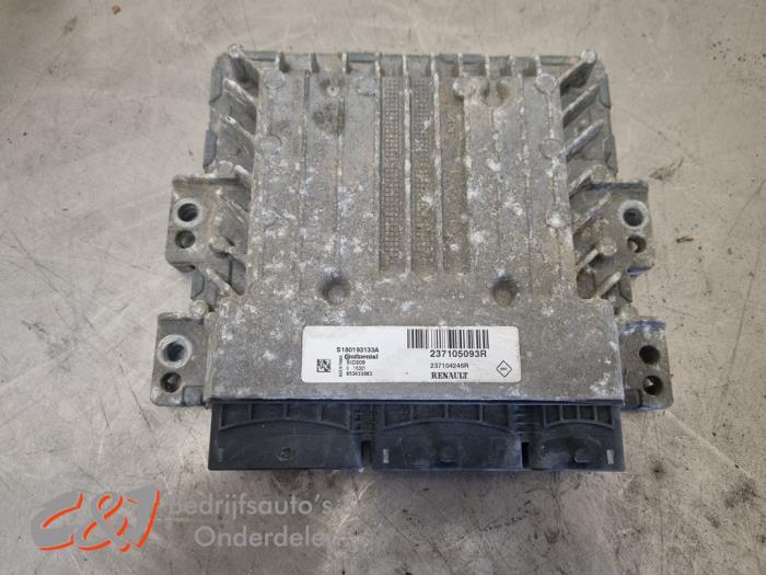 Gebruikte Computer Motormanagement Nissan NV 400 (M9J) 2.3 dCi 135 16V Prijs € 210,00 Margeregeling aangeboden door C&J Bedrijfsauto's & Onderdelen