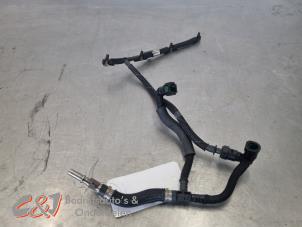 Gebruikte Brandstofleiding Peugeot Partner (EA//EF/EN/EU) 1.5 BlueHDi 100 Prijs € 26,25 Margeregeling aangeboden door C&J Bedrijfsauto's & Onderdelen