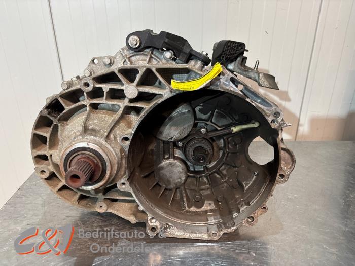 Gebruikte Versnellingsbak Volkswagen Transporter T6 2.0 TDI 150 Prijs € 840,00 Margeregeling aangeboden door C&J Bedrijfsauto's & Onderdelen