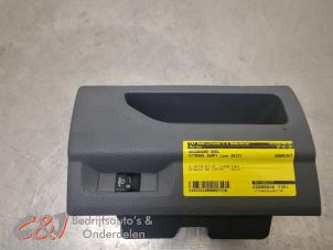 Gebruikte Dashboard deel Citroen Jumpy 1.6 Blue HDi 95 Prijs € 26,25 Margeregeling aangeboden door C&J Bedrijfsauto's & Onderdelen