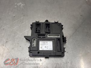 Gebruikte Computer Body Control Renault Trafic (1FL/2FL/3FL/4FL) 2.0 dCi 16V 150 Prijs € 36,75 Margeregeling aangeboden door C&J Bedrijfsauto's & Onderdelen