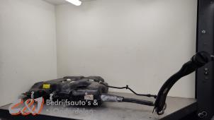 Gebruikte Tank Citroen Jumpy 2.0 Blue HDI 180 Prijs € 157,50 Margeregeling aangeboden door C&J Bedrijfsauto's & Onderdelen