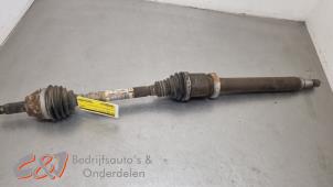 Gebruikte Steekas rechts-voor Ford Transit Courier 1.6 TDCi Prijs € 68,25 Margeregeling aangeboden door C&J Bedrijfsauto's & Onderdelen