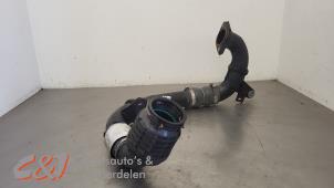 Gebruikte Intercooler Buis Renault Trafic (1FL/2FL/3FL/4FL) 2.0 dCi 16V 120 Prijs € 131,25 Margeregeling aangeboden door C&J Bedrijfsauto's & Onderdelen