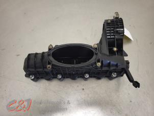 Gebruikte Inlaatspruitstuk Mercedes Sprinter 3t (906.61) 213 CDI 16V Prijs € 42,00 Margeregeling aangeboden door C&J Bedrijfsauto's & Onderdelen