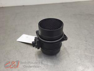 Gebruikte Luchtmassameter Volkswagen Transporter T6 2.0 TDI 150 Prijs € 26,25 Margeregeling aangeboden door C&J Bedrijfsauto's & Onderdelen