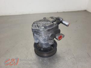 Gebruikte Pomp Servo Volkswagen Transporter T6 2.0 TDI 150 Prijs € 157,50 Margeregeling aangeboden door C&J Bedrijfsauto's & Onderdelen