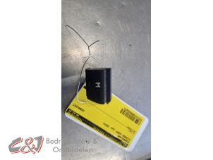 Gebruikte Schakelaar Citroen Jumpy 2.0 Blue HDI 180 Prijs € 10,50 Margeregeling aangeboden door C&J Bedrijfsauto's & Onderdelen