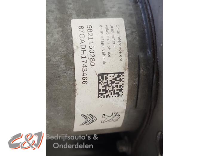 Gebruikte ABS Pomp Opel Vivaro 2.0 CDTI 122 Prijs € 63,00 Margeregeling aangeboden door C&J Bedrijfsauto's & Onderdelen