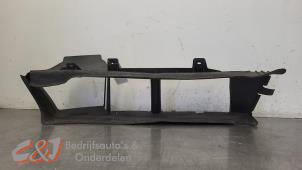 Gebruikte Luchtgeleider Ford Tourneo Connect/Grand Tourneo Connect 1.5 TDCi Prijs € 26,25 Margeregeling aangeboden door C&J Bedrijfsauto's & Onderdelen