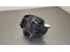 Dynamo van een Volkswagen Transporter T5 1.9 TDi 2007