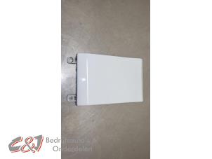 Gebruikte Sierstrip Renault Trafic (1FL/2FL/3FL/4FL) 1.6 dCi 95 Prijs € 36,75 Margeregeling aangeboden door C&J Bedrijfsauto's & Onderdelen