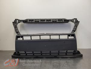 Gebruikte Voorfront Peugeot Boxer (U9) 3.0 HDi 175 Euro 5 Prijs € 52,50 Margeregeling aangeboden door C&J Bedrijfsauto's & Onderdelen