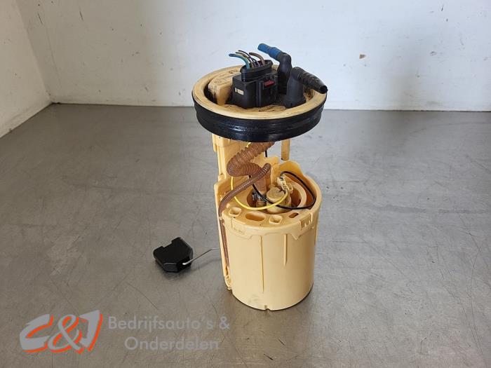 Gebruikte Tank element Pomp Volkswagen Transporter T6 2.0 TDI DRF Prijs € 31,50 Margeregeling aangeboden door C&J Bedrijfsauto's & Onderdelen