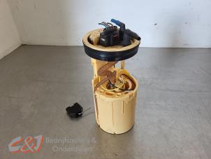 Gebruikte Brandstofpomp Elektrisch Volkswagen Transporter T6 2.0 TDI DRF Prijs € 47,25 Margeregeling aangeboden door C&J Bedrijfsauto's & Onderdelen