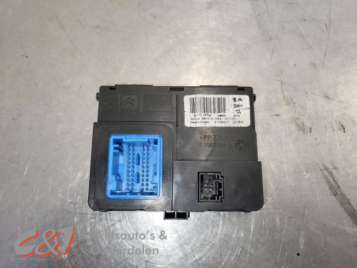 Gebruikte Module climatronic Peugeot Expert (V1/VA/VB/VE/VF/VT/VY) 2.0 Blue HDi 180 16V Prijs € 10,50 Margeregeling aangeboden door C&J Bedrijfsauto's & Onderdelen