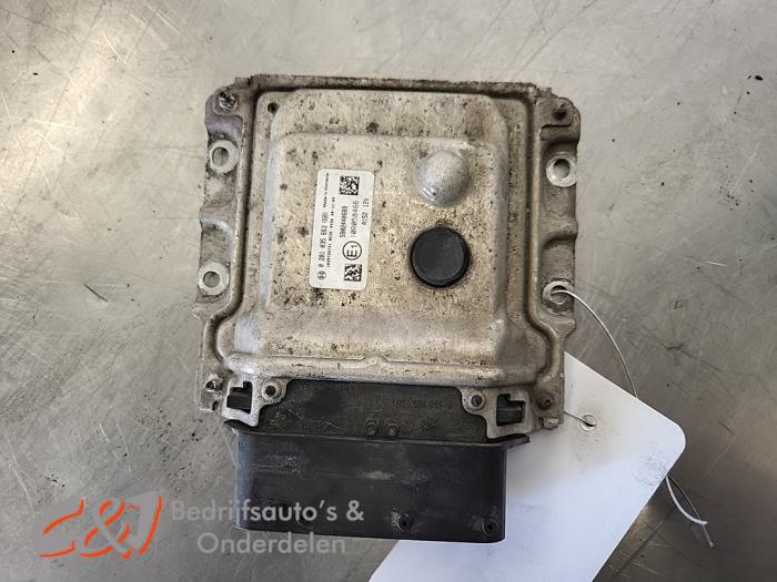 Gebruikte Computer Motormanagement Iveco New Daily VI 35C18, 40C18, 50C18, 65C18, 70C18, 35S18 Prijs € 105,00 Margeregeling aangeboden door C&J Bedrijfsauto's & Onderdelen