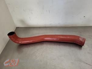 Gebruikte Intercooler Slang Iveco New Daily VI 35C18, 40C18, 50C18, 65C18, 70C18, 35S18 Prijs € 21,00 Margeregeling aangeboden door C&J Bedrijfsauto's & Onderdelen