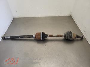 Gebruikte Aandrijfas rechts-voor Renault Trafic (1FL/2FL/3FL/4FL) 2.0 dCi 16V 150 Prijs € 120,75 Margeregeling aangeboden door C&J Bedrijfsauto's & Onderdelen