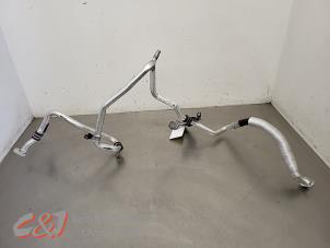 Gebruikte Airco Leiding Renault Trafic (1FL/2FL/3FL/4FL) 2.0 dCi 16V 150 Prijs € 105,00 Margeregeling aangeboden door C&J Bedrijfsauto's & Onderdelen