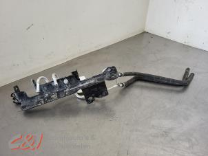 Gebruikte Brandstofleiding Renault Trafic (1FL/2FL/3FL/4FL) 2.0 dCi 16V 150 Prijs € 42,00 Margeregeling aangeboden door C&J Bedrijfsauto's & Onderdelen