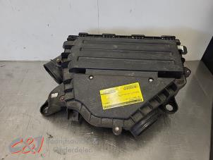 Gebruikte Luchtfilterhuis Fiat Doblo Cargo (263) 1.3 D Multijet Prijs € 42,00 Margeregeling aangeboden door C&J Bedrijfsauto's & Onderdelen