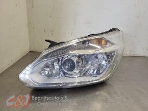 Gebruikte Linker Koplamp Ford Transit Custom 2.0 TDCi 16V Eco Blue 170 Prijs € 236,25 Margeregeling aangeboden door C&J Bedrijfsauto's & Onderdelen