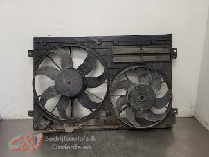 Gebruikte Koelvinhuis Volkswagen Caddy IV 2.0 TDI 16V DPF Prijs € 68,25 Margeregeling aangeboden door C&J Bedrijfsauto's & Onderdelen
