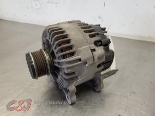 Gebruikte Dynamo Volkswagen Caddy III (2KA,2KH,2CA,2CH) 1.6 TDI 16V Prijs € 21,00 Margeregeling aangeboden door C&J Bedrijfsauto's & Onderdelen