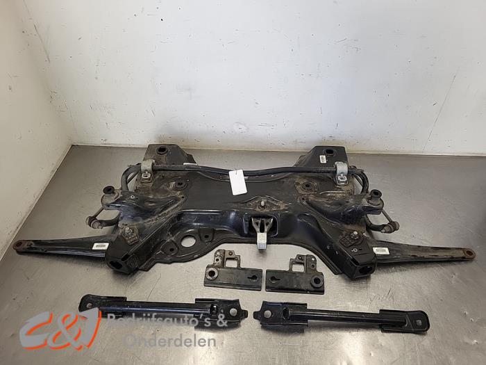 Gebruikte Subframe Fiat Scudo 1.5 Multijet 120 Prijs € 89,25 Margeregeling aangeboden door C&J Bedrijfsauto's & Onderdelen