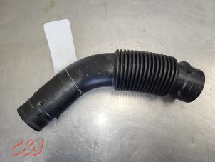 Gebruikte Aanzuigslang Lucht Fiat Scudo 1.5 Multijet 120 Prijs € 15,75 Margeregeling aangeboden door C&J Bedrijfsauto's & Onderdelen